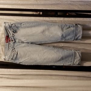 Red Rivet Capris Sz 5